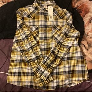 XL Levi shirt